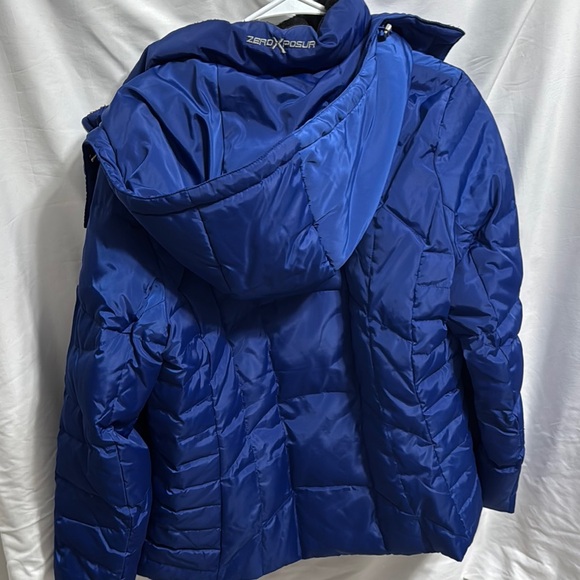Blue Puffer Jacket - Picture 5 of 7